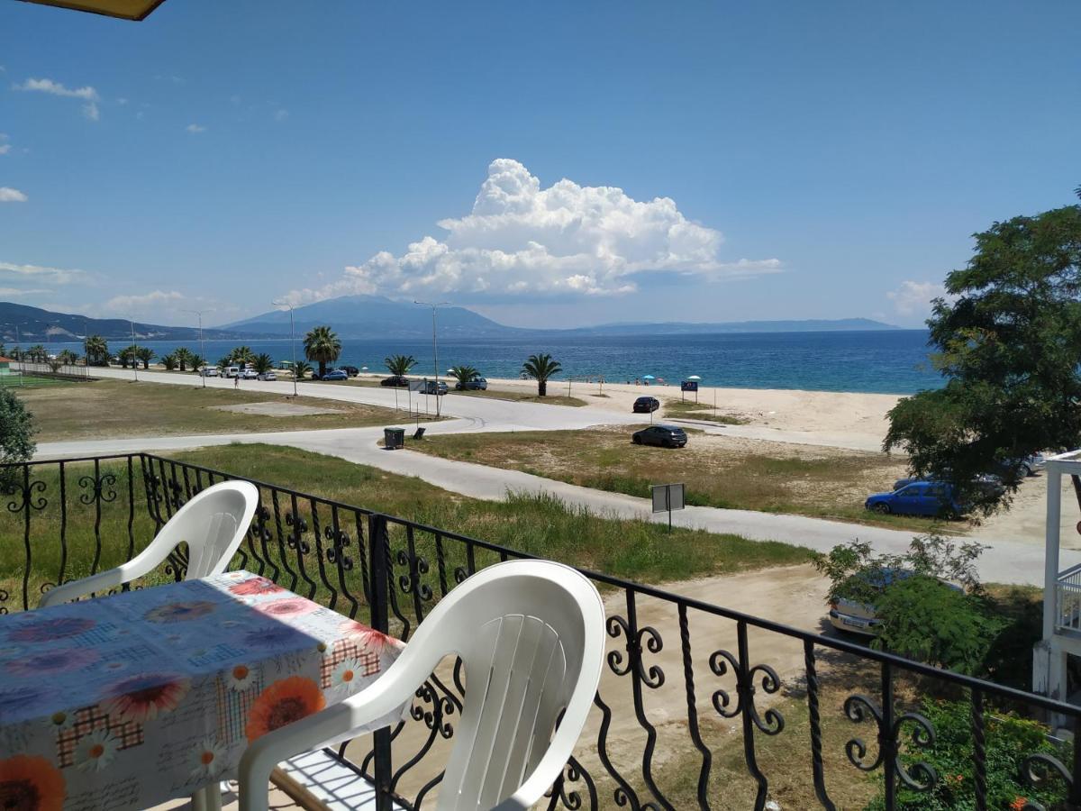 Thomas Vrasna Close To The Sea Exterior photo